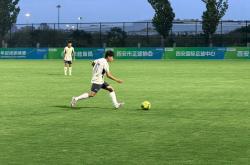 英雄联盟总决赛赛程-足球赛事精彩纷呈：劲旅对攻，比分胜负难料的简单介绍