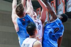 -天津队逆转取胜，展现出不屈精神