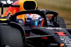 LOL决赛-迈凯伦翻盘红牛车队，塞恩斯带队取胜的简单介绍