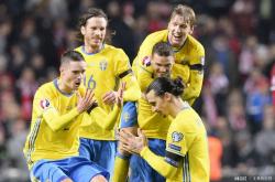 英雄联盟总决赛2025-瑞典队轻取英格兰队，奥恰洛夫带队取胜