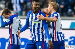 英雄联盟总决赛直播-柏林赫塔挑战勒沃库森，势均力敌谁能取胜？