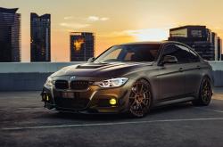 LOL决赛-巴黎之光，明尼苏达血色，当文班亚马的独角戏遇上雄鹿的生存之战