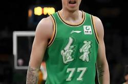 LOL决赛-辽宁男篮客场力克吉林，保持不败