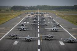 -终场哨与引擎轰鸣，当萨内在罗马的黄昏接管比赛