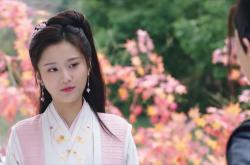 LOL决赛-三场揭幕战，虽赛道与赛场不同，竞技之魂相通