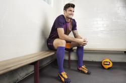 LOL决赛-孤胆英雄，罗德里戈一己之力撕碎平衡，马赛与里昂的夜空只属于一位王者