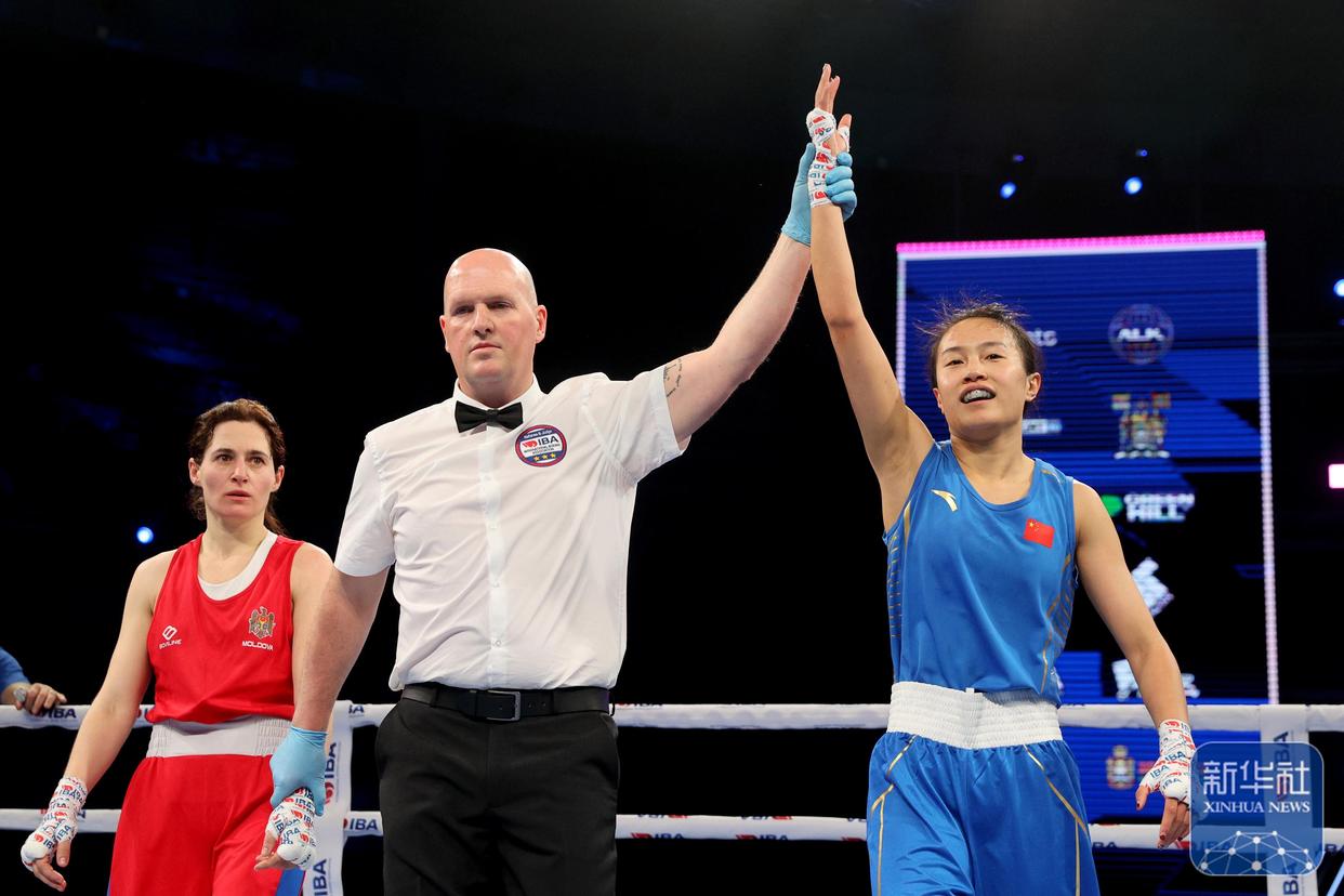 拳击项目冠军产生,选手风采赢得观众掌声的简单介绍 拳击项目冠军产生,选手风采赢得观众掌声的简单介绍