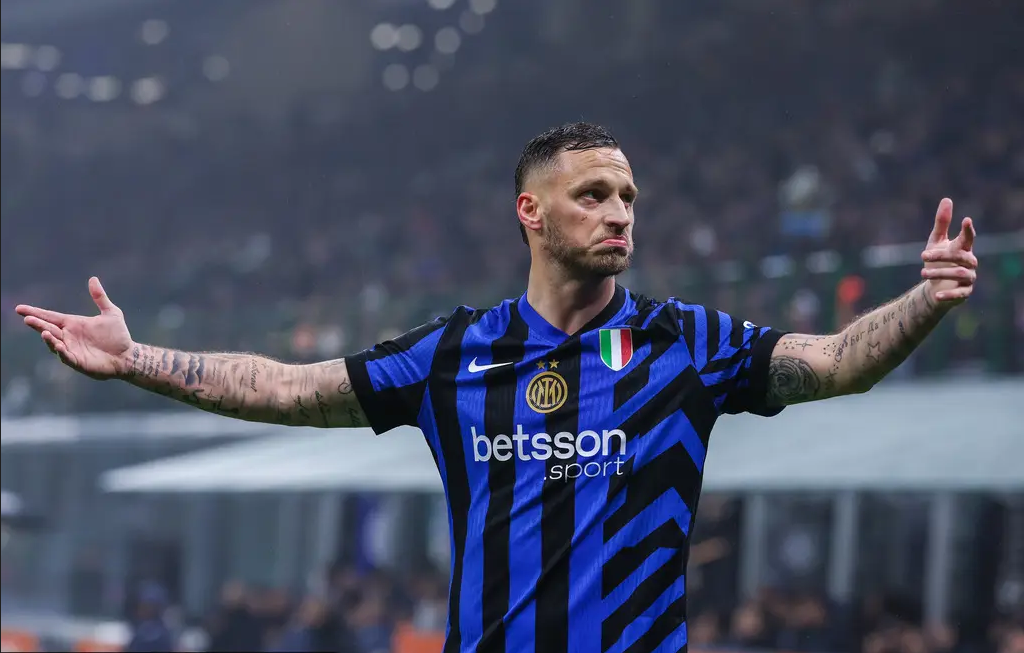 拉齐奥主场击败对手,实现反超 拉齐奥主场击败对手,实现反超