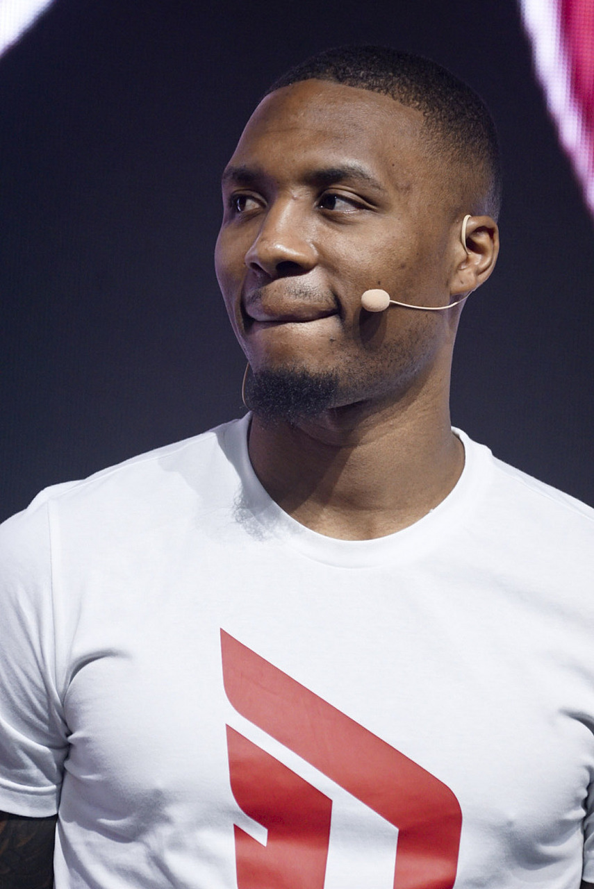 尼克斯力克热火，利拉德高光表现