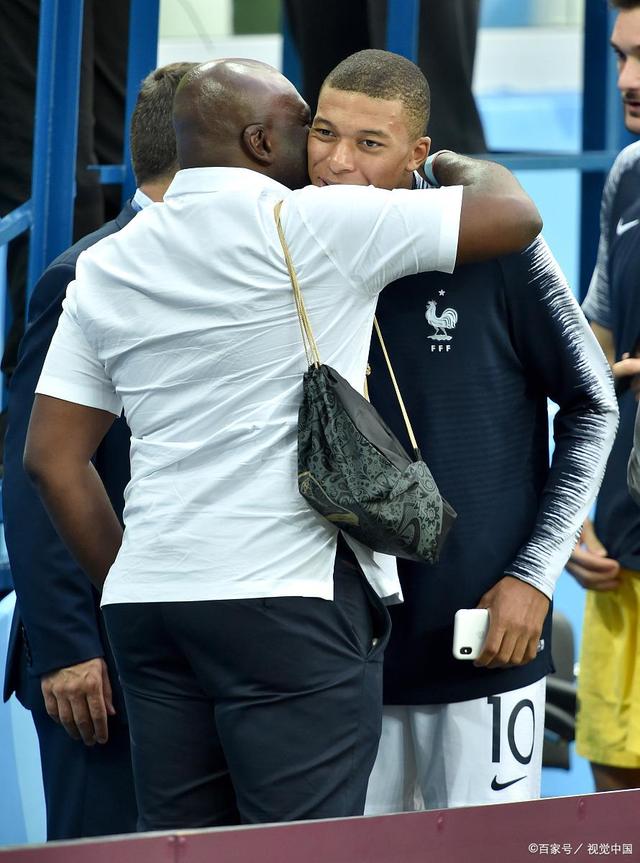 法国队翻盘韩国队，波尔关键制胜