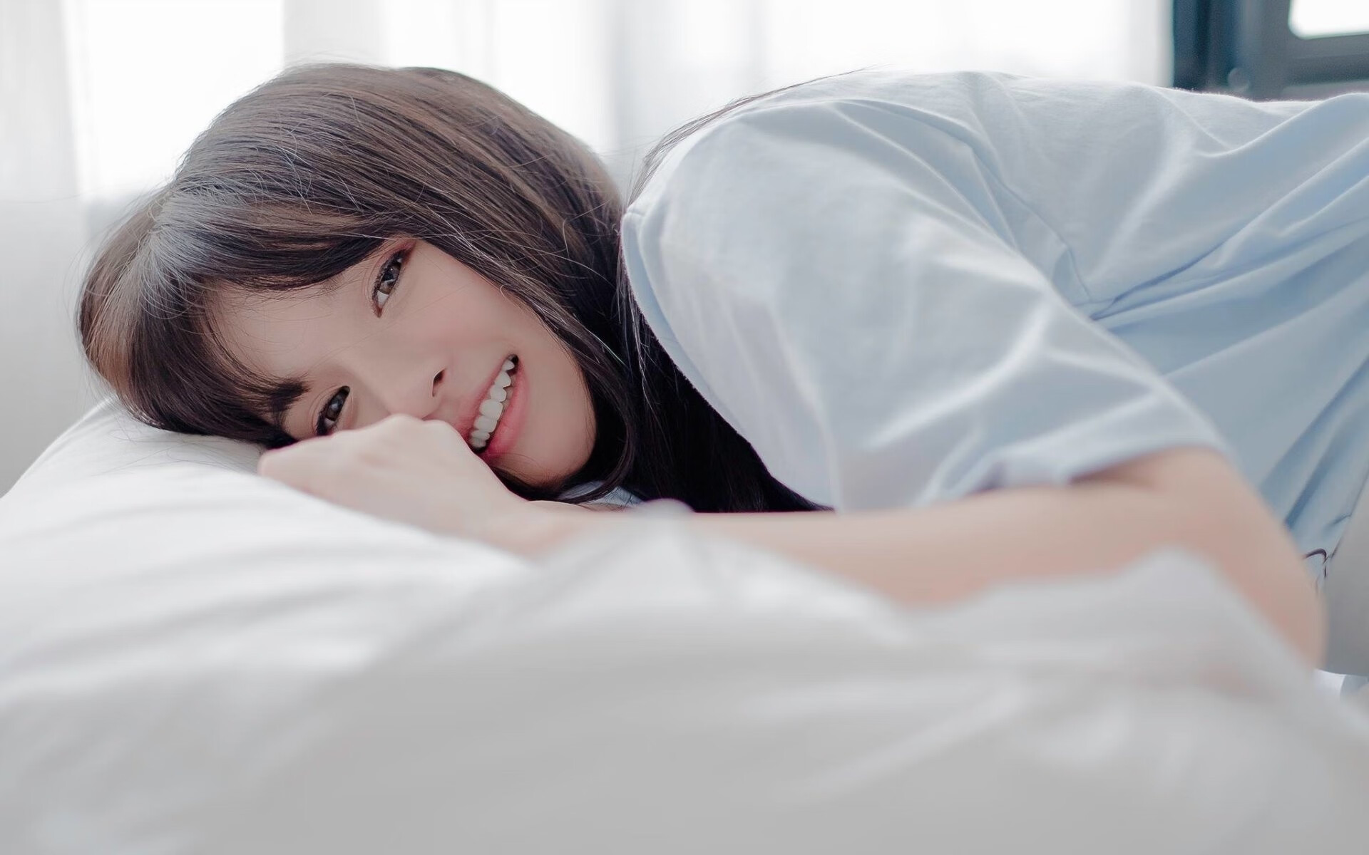 铁壁与烈火，当富安健洋的稳定美学遇上厄瓜多尔的搏命足球